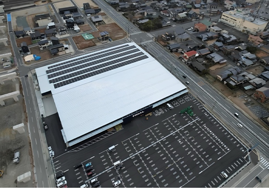 トライアルのZEB認証取得の「メガセンタートライアル荒尾店」