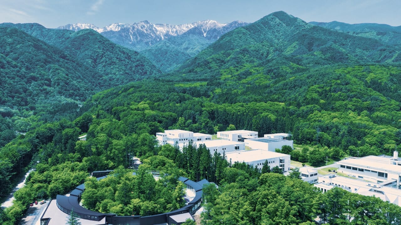 くらすわの森外観