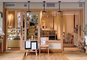 街の惣菜やlojiura kitchen ろじうらきっちん外観
