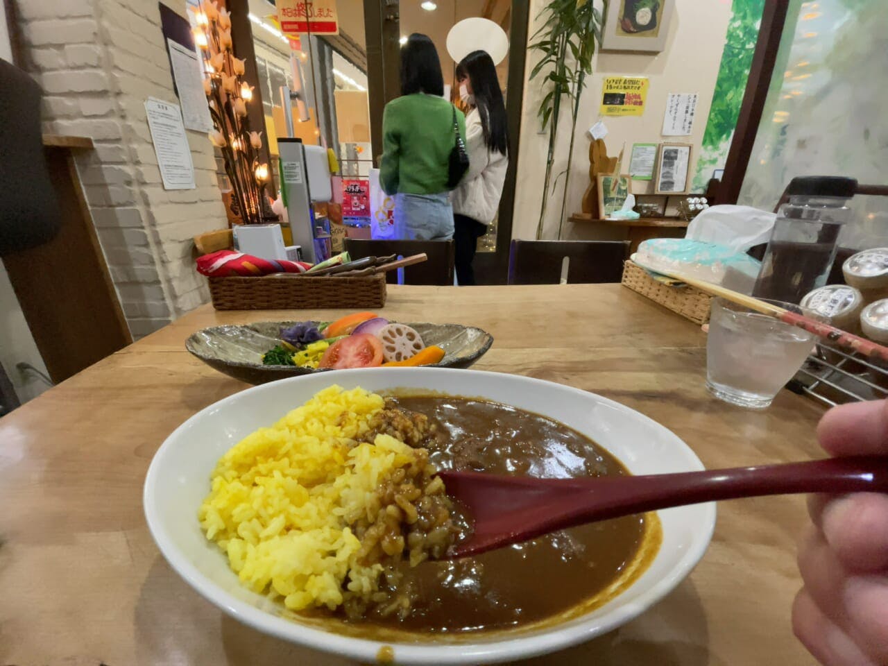 想像よりスパイシーではなく、とても深みのある味わいでおいしい