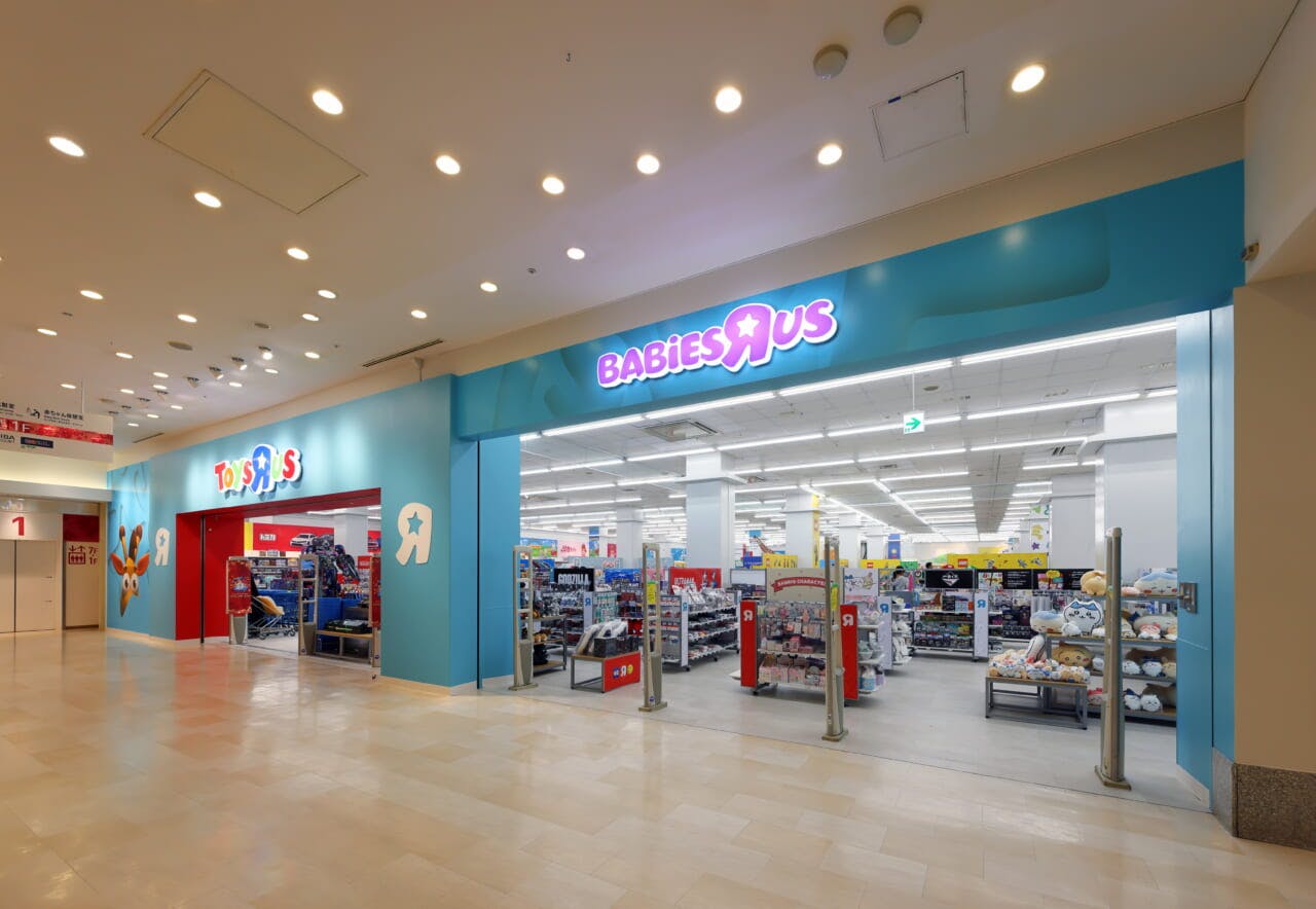 サイドバイサイド型店舗の外観