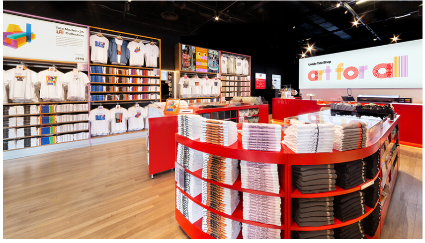 英国ロンドンのテート・モダン館内にオープンしたポップアップストア「Uniqlo Tate Shop, Art for All」