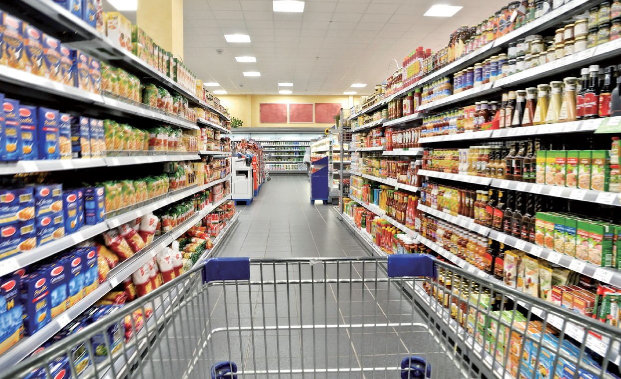 食品スーパーの店内　イメージ