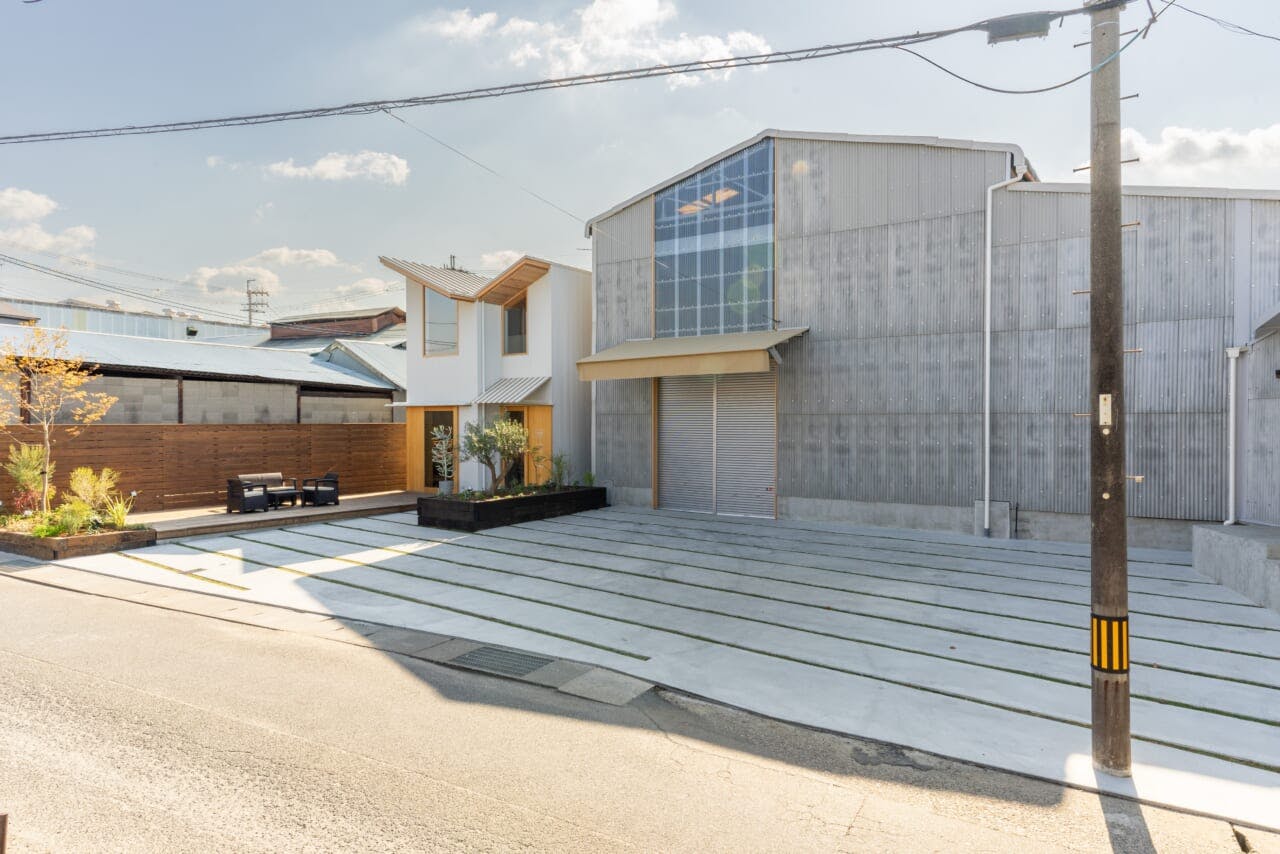 いずみピクルス直営店カフェと工場