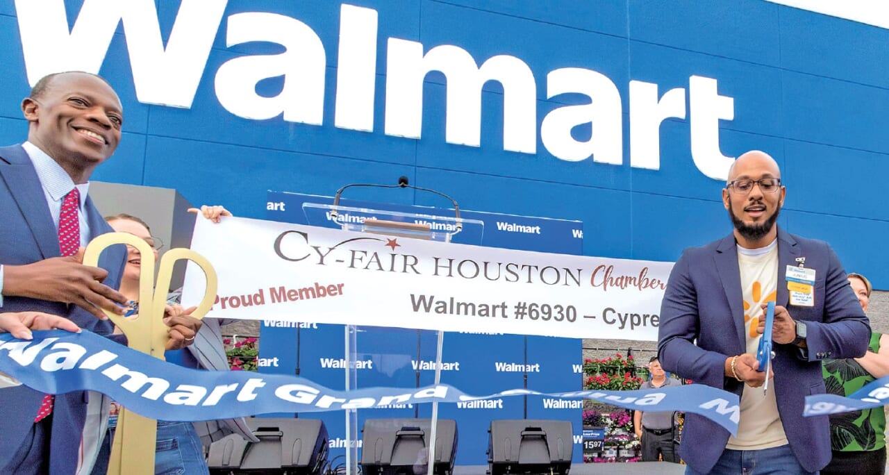 ウォルマート　スーパーセンター外観