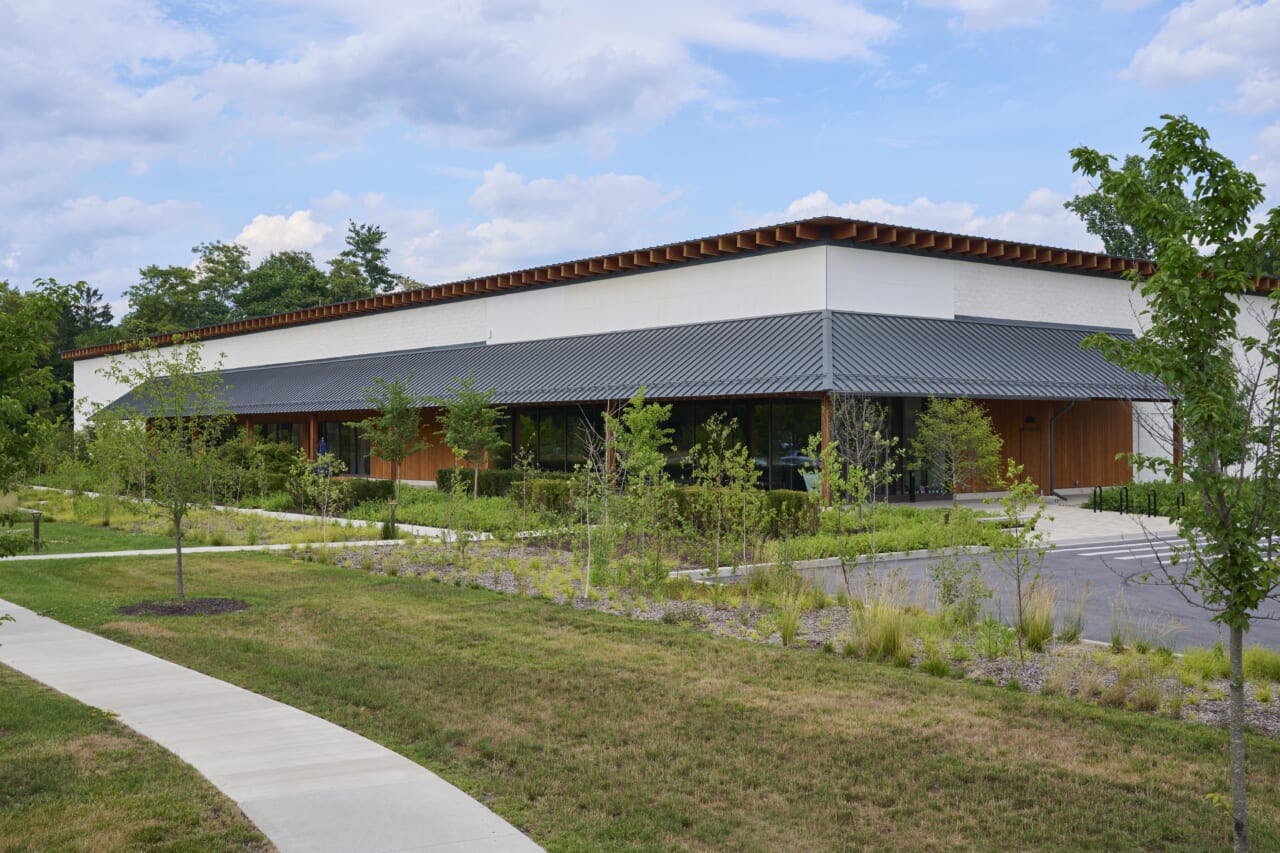 Dassai Blue Sake Brewery外観