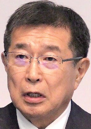 伊藤順朗氏
