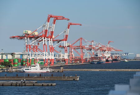 青海コンテナ埠頭