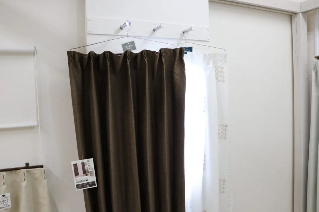 カインズ ユアエルム成田店のカーテン売場