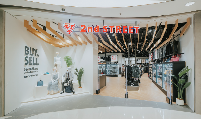 25年5月にオープンした香港1号店「2nd STREET MOKO新世紀廣場」
