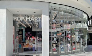 ポップマート外観
