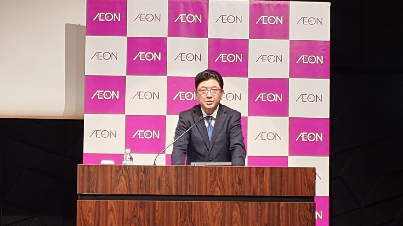 フロアガイド 300枚 まとめ売り 最終処分価格 イオン 百貨店 閉店 倒産 イオン過去最高益でも消費環境に危機感露わ 吉田社長が進める“攻めの